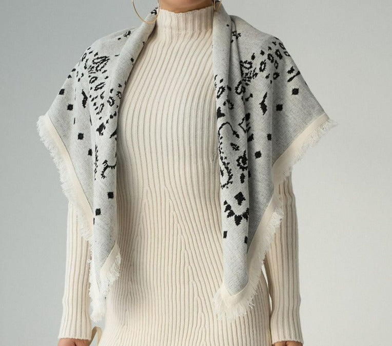 Paisley Print Knit Bandana